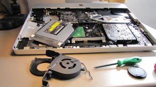 قم بتنظيف جهاز MacBook بنفسك